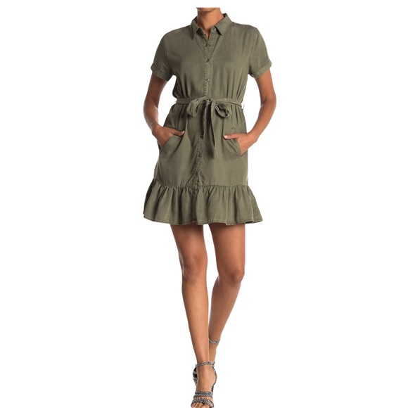 Velvet Heart Dresses & Skirts - VELVET HEART dress.